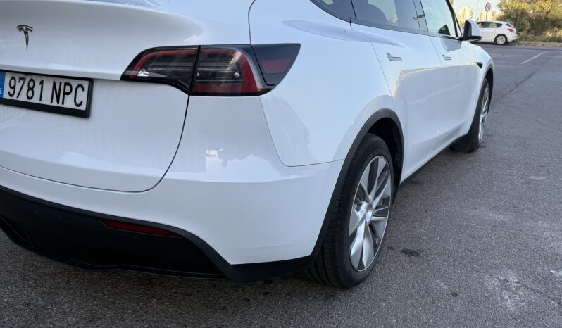 
								TESLA Model Y full									